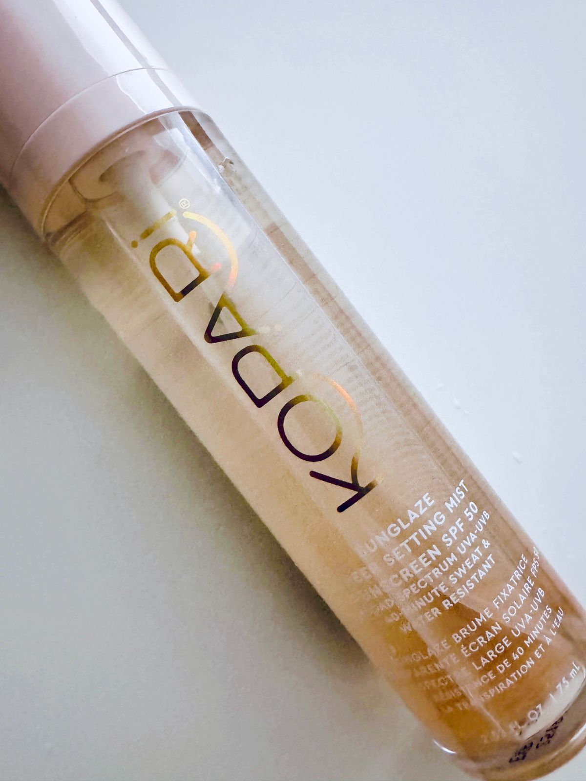 Sunglaze Brume Solaire SPF 42 Glow – Huile Corps Chatoyante Hydratante, Effet Bronzé Lumineux 200 Ml