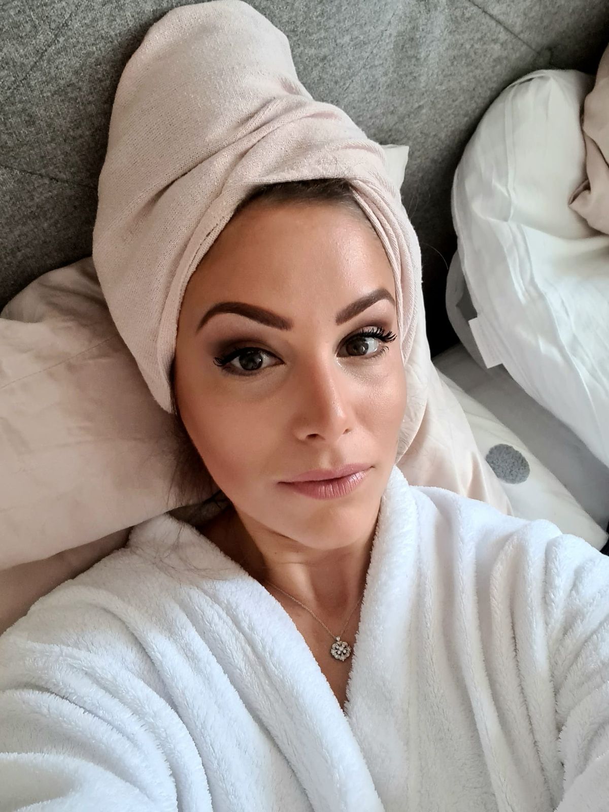 Dry Your Hair Without The Damage The Big Silk's Hair Towel