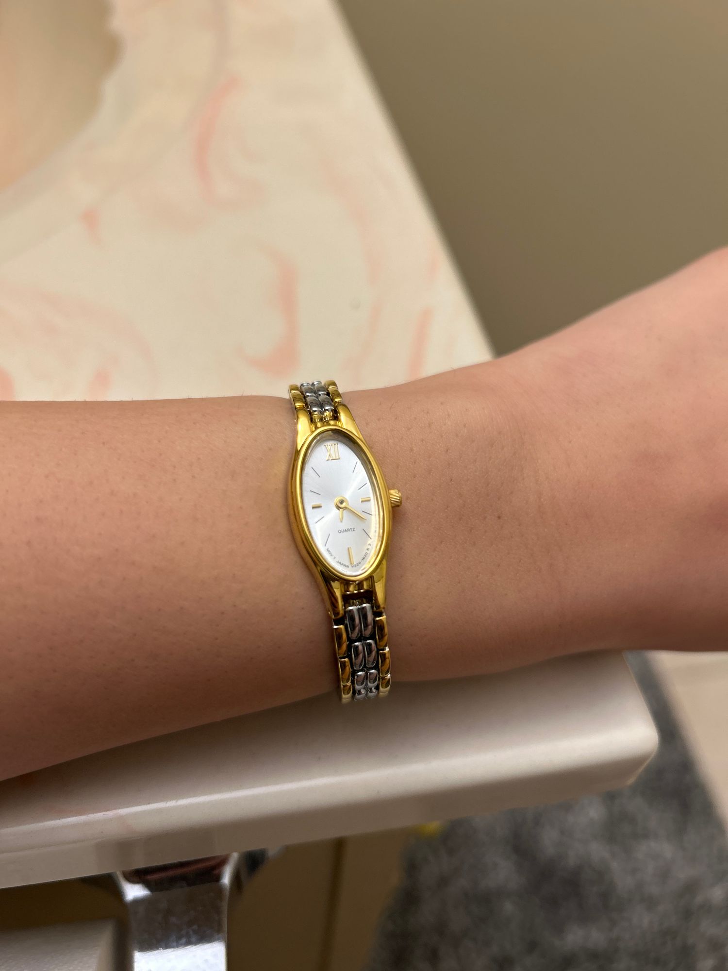 Slim Oval Link Watch Timepiece in Mixed Metal | Caitlyn 