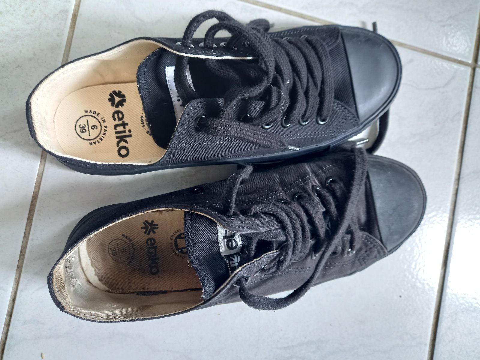 Blue Vegan Lowcut Sneakers Certified Fair Trade Etiko