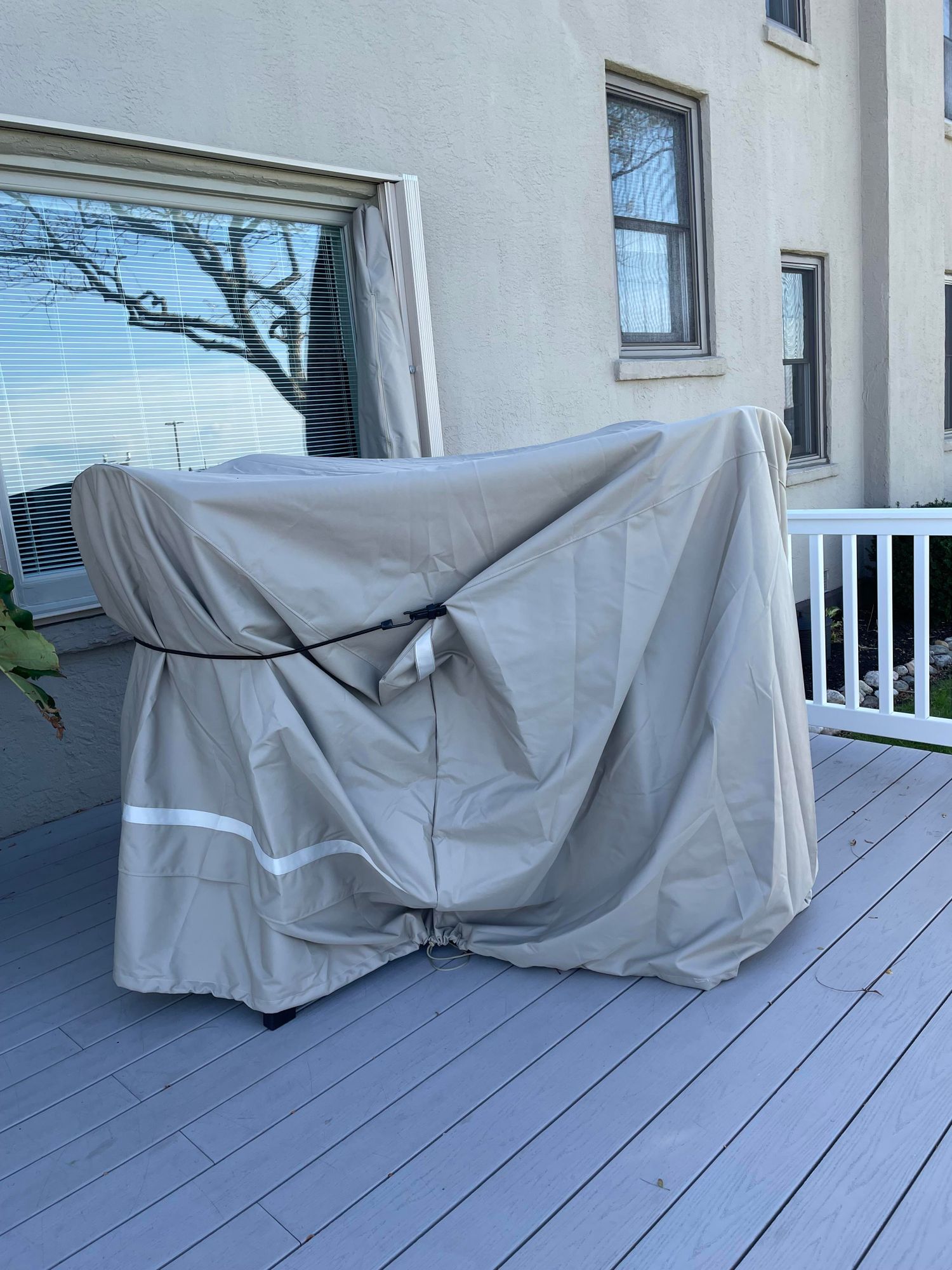 How to Secure Outdoor Furniture from Wind: Expert Tips to Protect