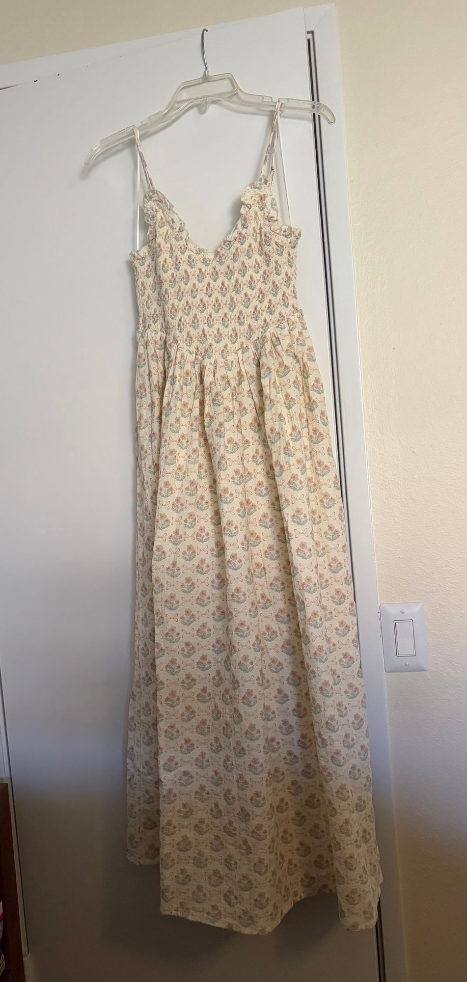 chrissy floral maxi dress Charo Ruiz Chrissy Floral Long Maxi Dress Women's Medium