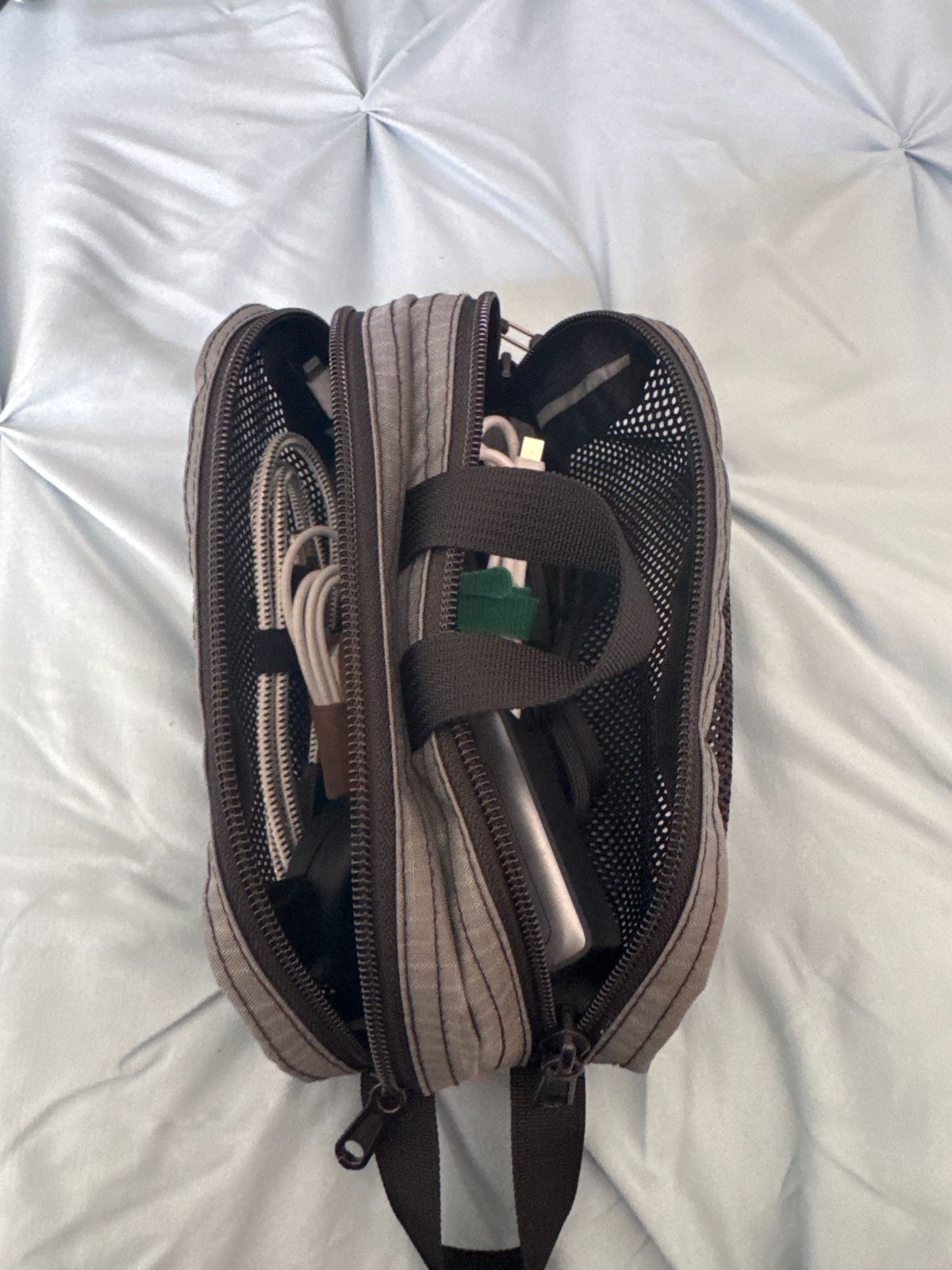 TOM BIHN Small Snake Charmer, Two-Sided Tech Organizer Pouch, 2L