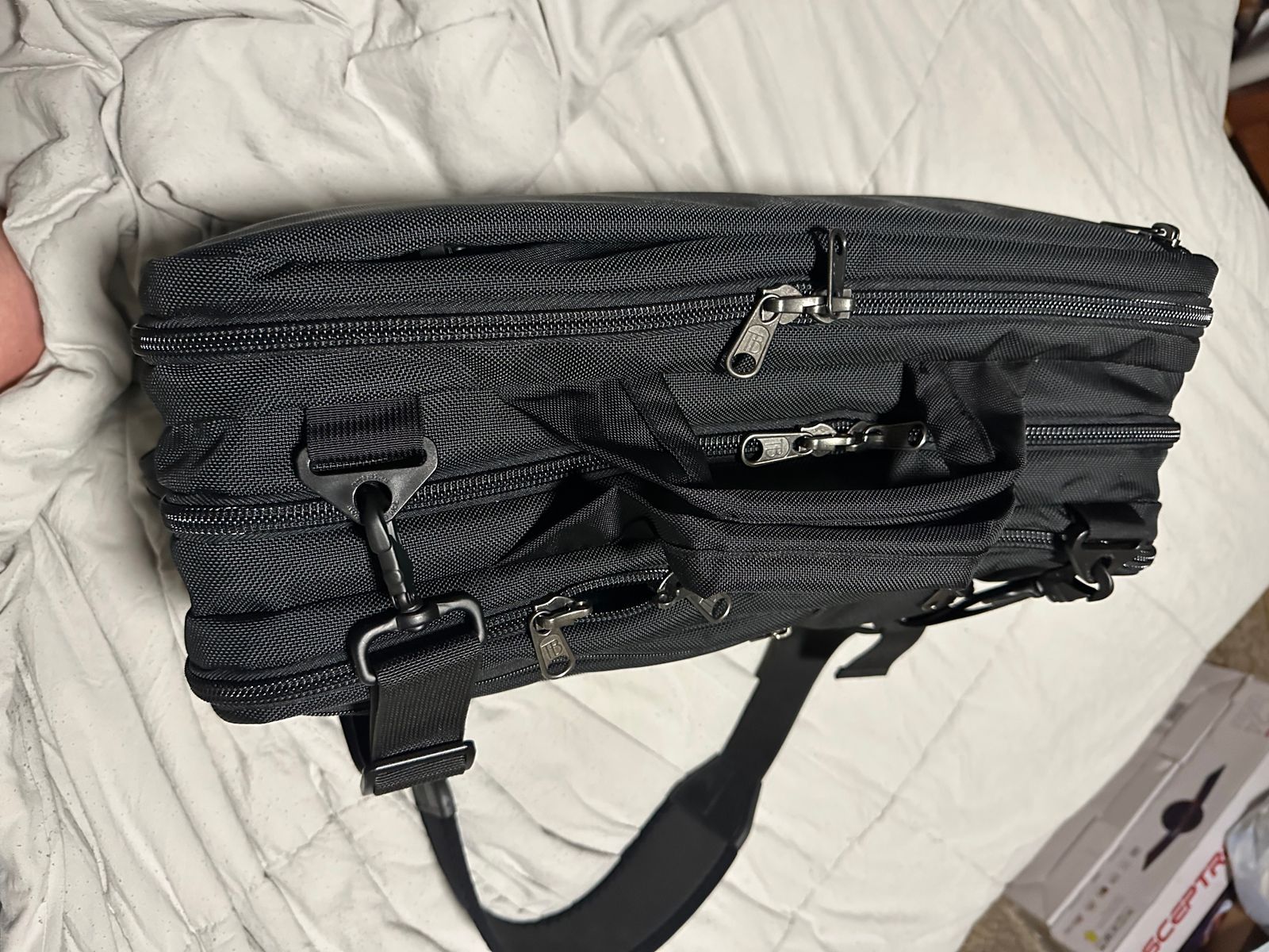 TOM BIHN Tri-Star, 3-Compartment Convertible Carry-On, 33L, 19x13x8
