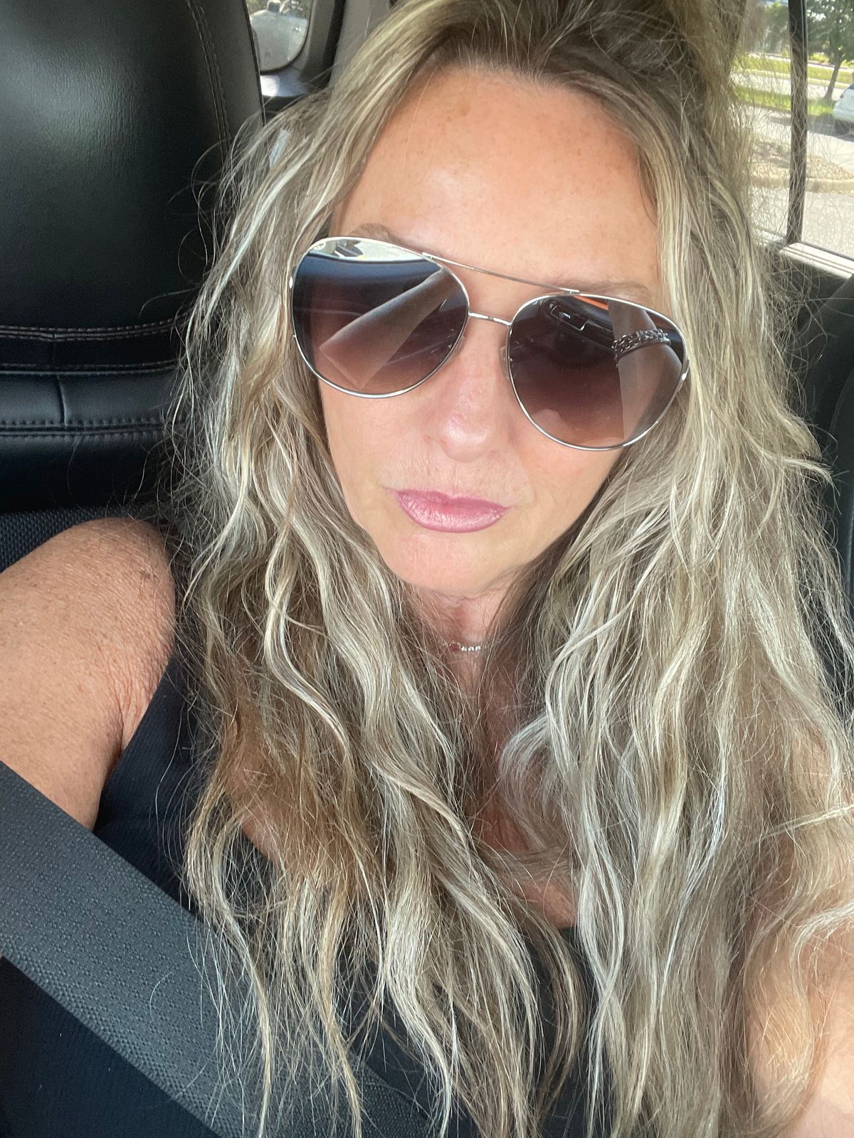 Stylish Metal Aviator Sunglasses in Silver & Tortoise 