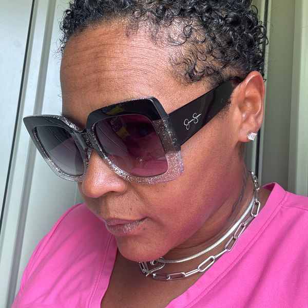 Jessica Simpson Black-to-Pink Ombre Round Sunglasses Jessica Simpson Ombre Round Sunglasses - Free Shipping | DSW main image 4