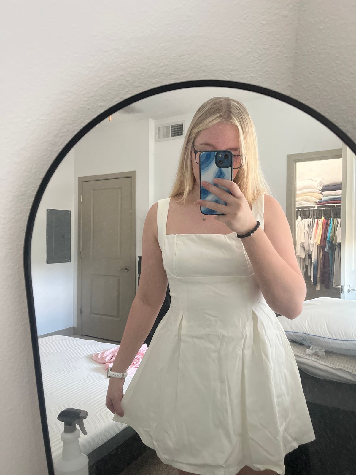 dress v neck Katelyn Simple V-Neck Dress