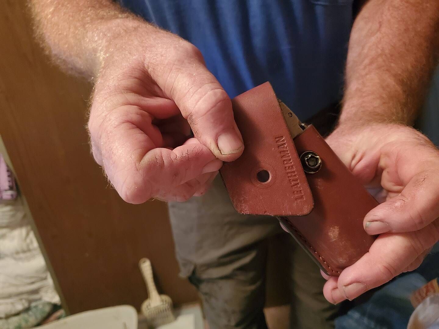 Leatherman Medium Heritage Leather Sheath at Swiss Knife Shop