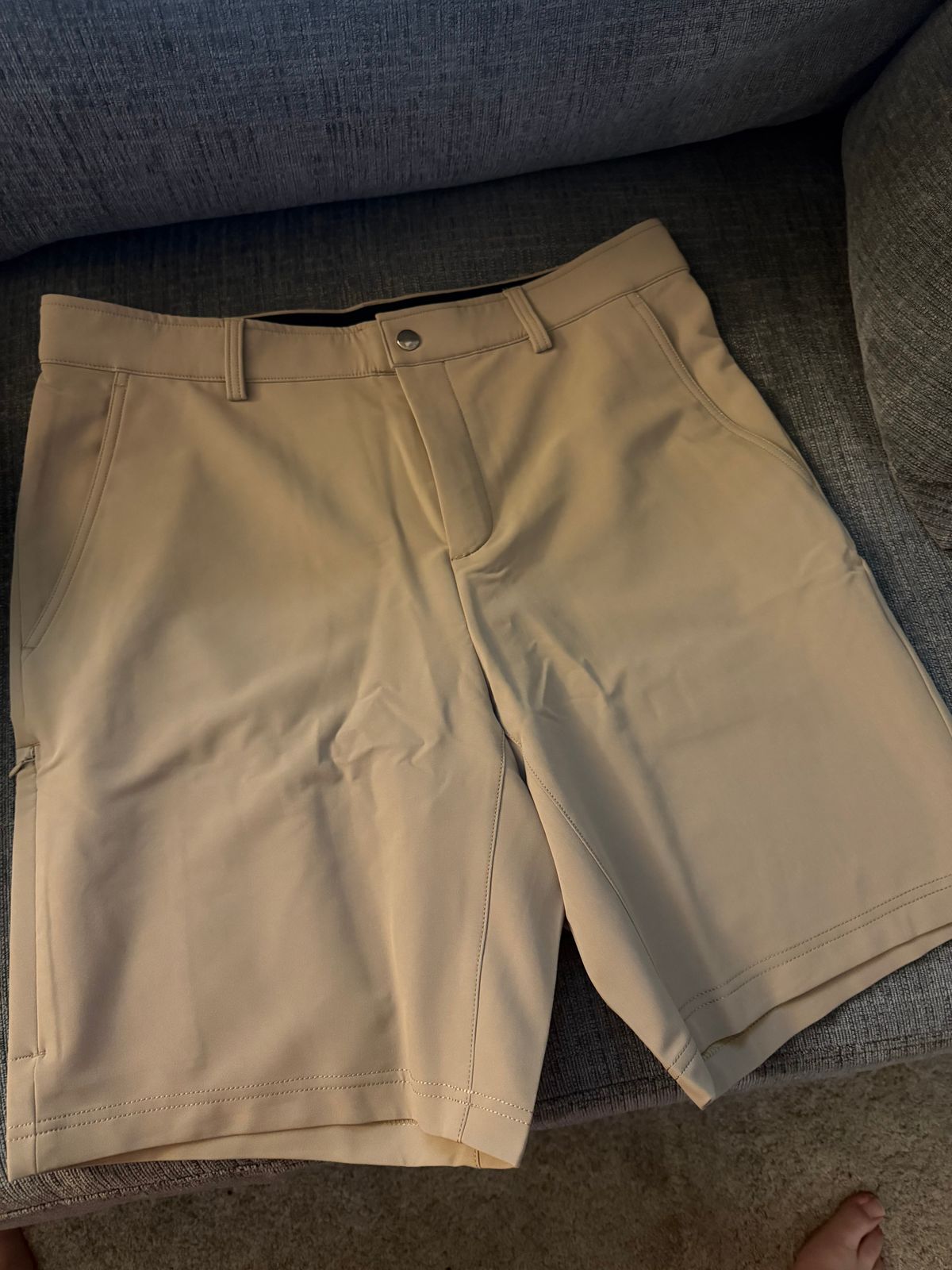 Short DC Stretch En Couleur Khaki - Taille 30, Coupe Régulière - Occasion En Très Bon état