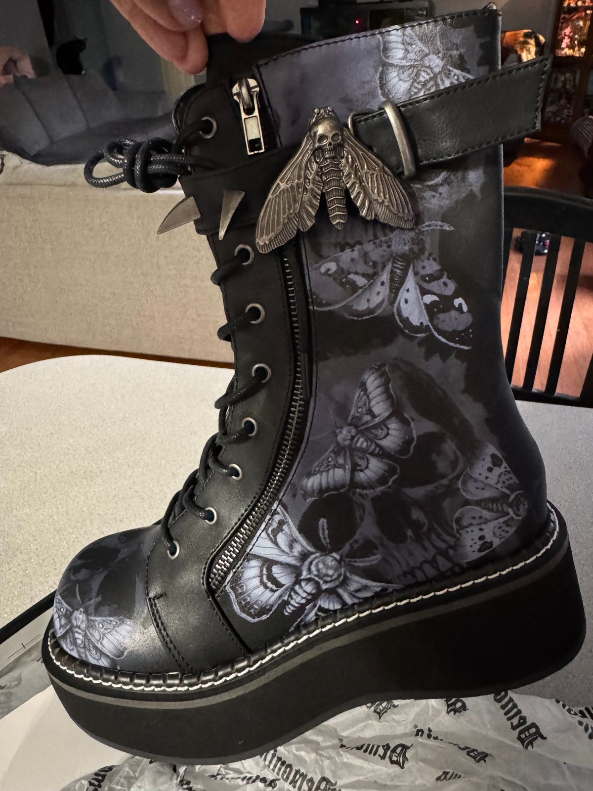Emily-352-PT – Demonia Cult
