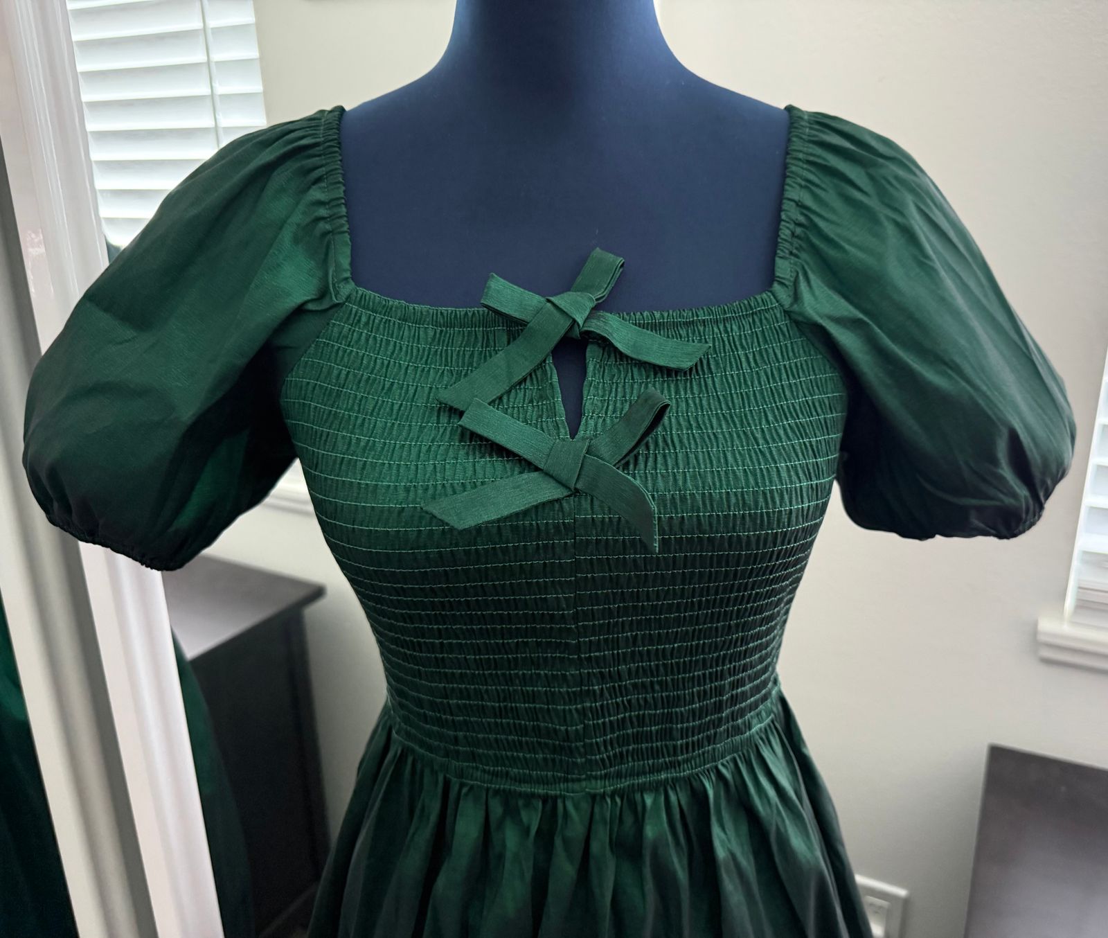Cassie Dress in Green Taffeta Ivy City Co Cassie Dress in Green Taffeta Ivy City Co