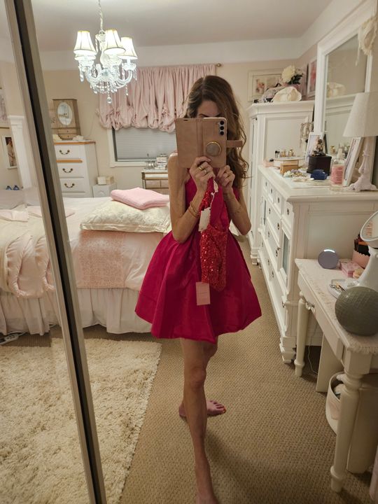 alexis rose red dress What Exactly Is Influencer Fashion?