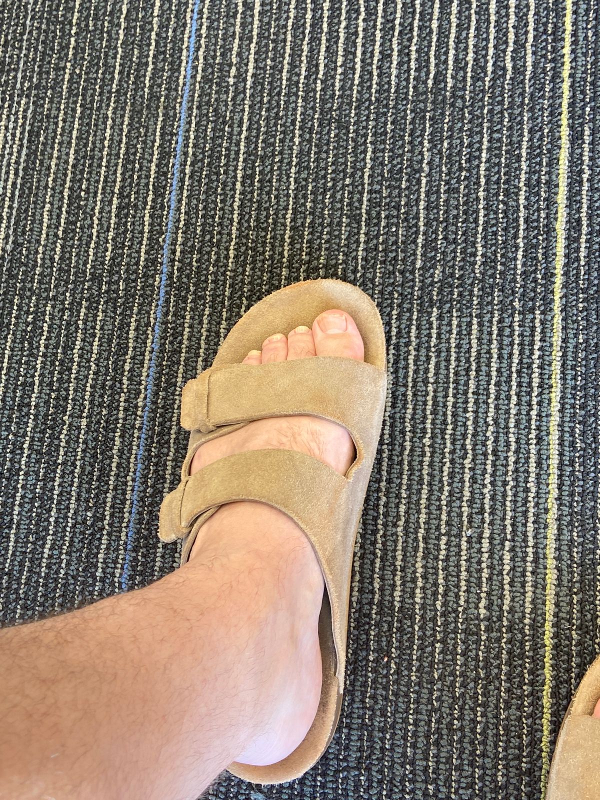 Reef Ojai Two Bar Suede Slide Sandals – Men’s Size 8 (Beige/Tan) Amazon.com: REEF Ojai Two Bar Men main image 2