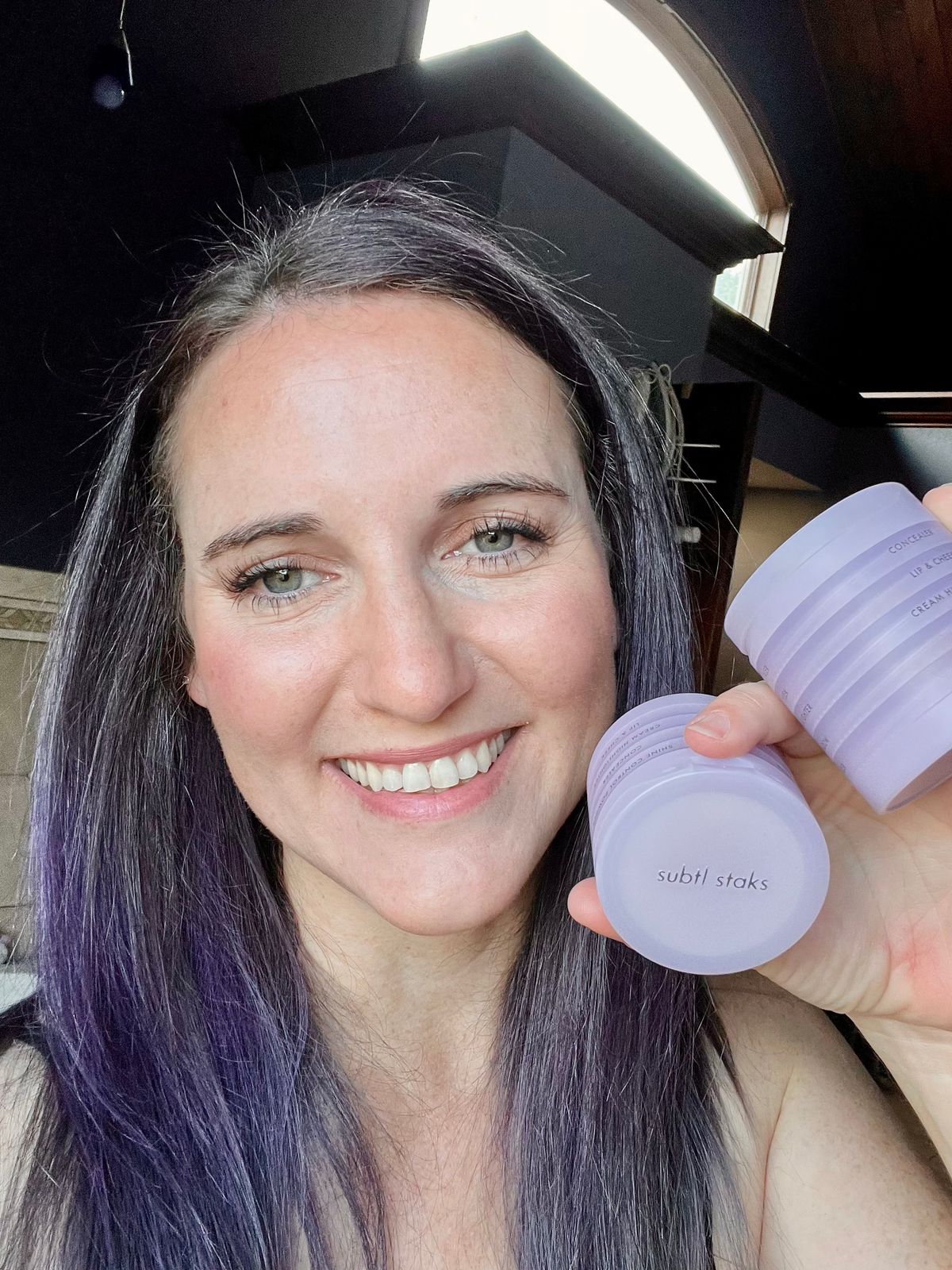 Translucent Pressed Powder | Stackable Shine Control Powder 