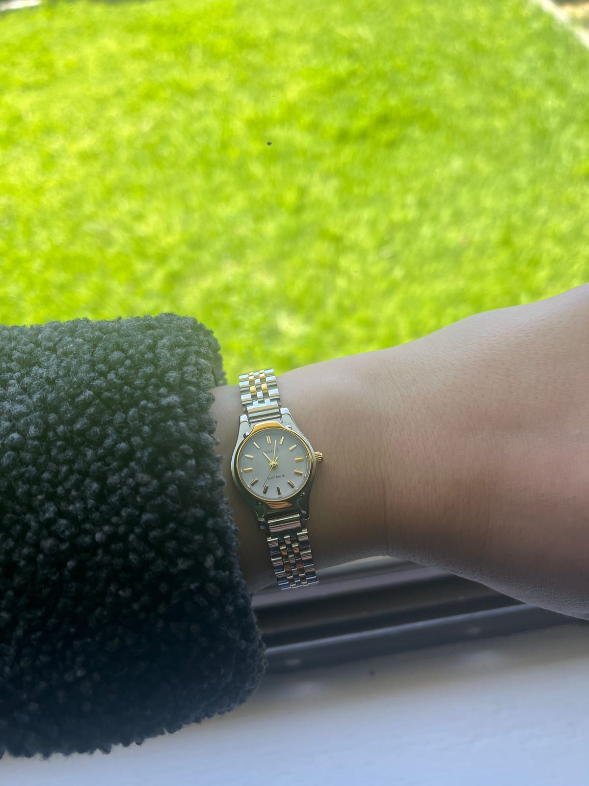 Isobel Watch | Gold | 18K Gold – CENDRÉ