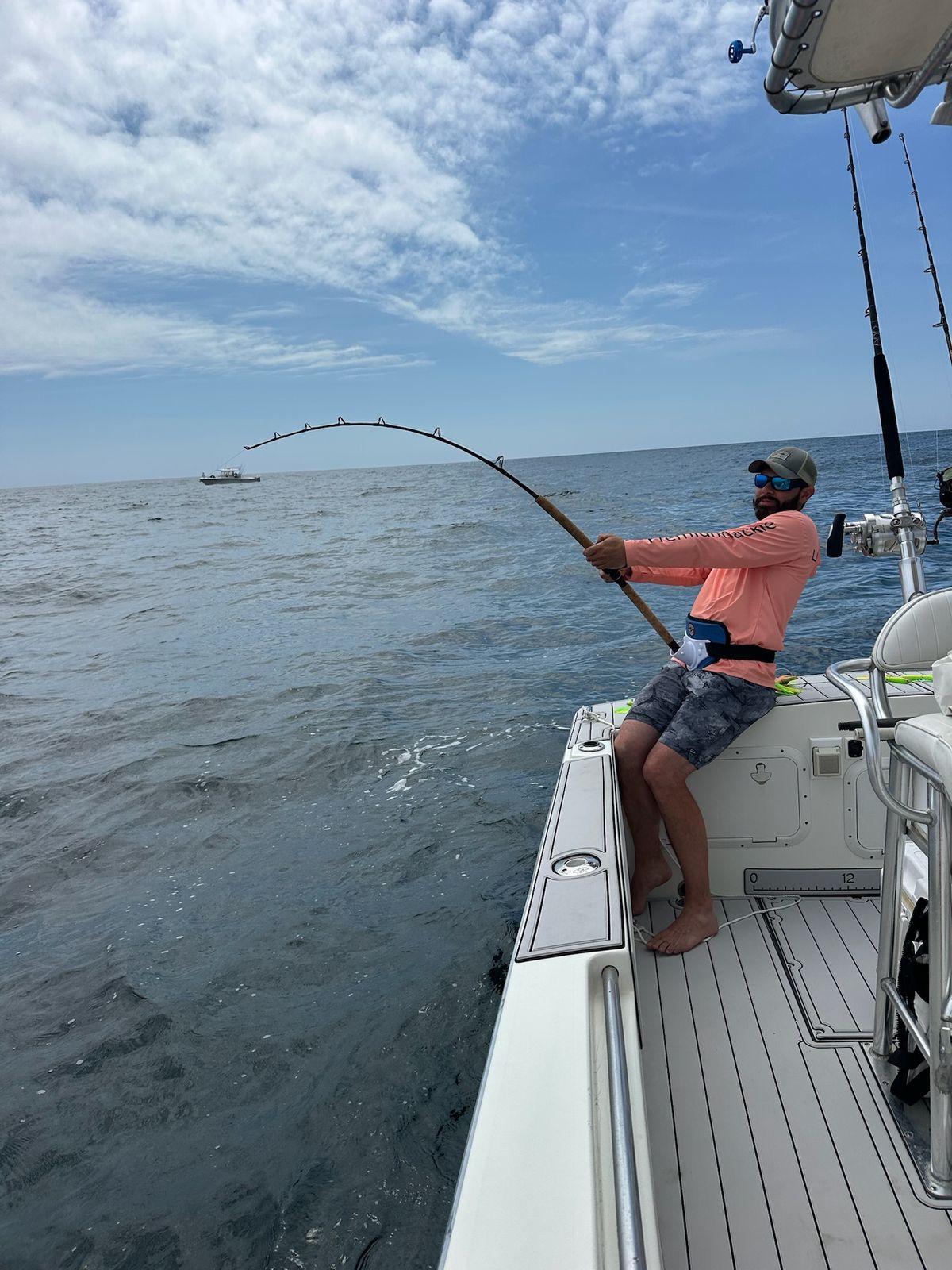 12 feet fishing pole Atlas 12ft Carp Rod - 3 Test Curves: 2.75lb, 3.0lb, 3.25lb | Fishing Accessories | Carbon Fishing Rod as the fishing rod kit gives off more power than shorter rods due to the larger arc during casting Ugly Stick Bigwater 12 ft